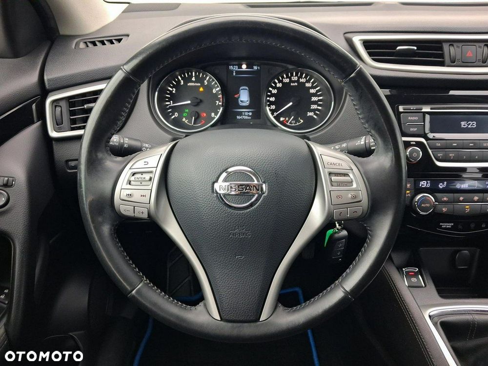 Nissan Qashqai - 16