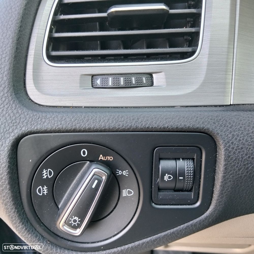 VW Golf Variant - 19
