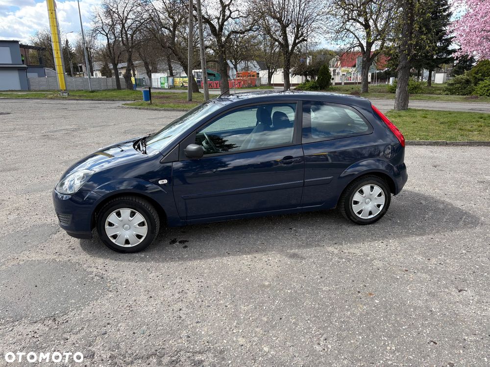 Ford Fiesta - 2