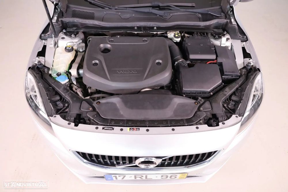 Volvo V40 2.0 D2 Momentum - 10