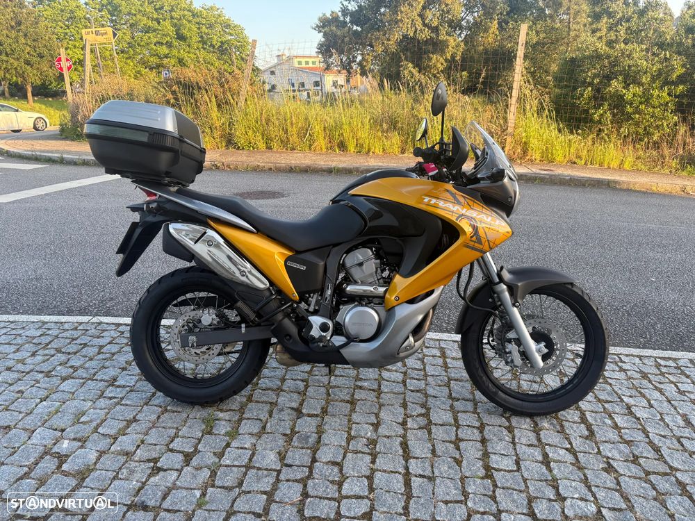 Honda Transalp 700 ABS - 2