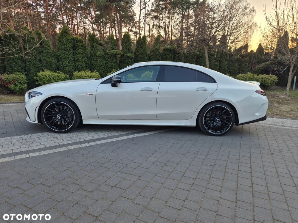 Mercedes-Benz CLS - 9