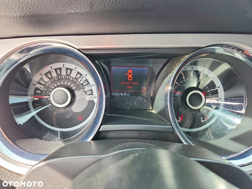 Ford Mustang 3.7 V6 Premium - 11