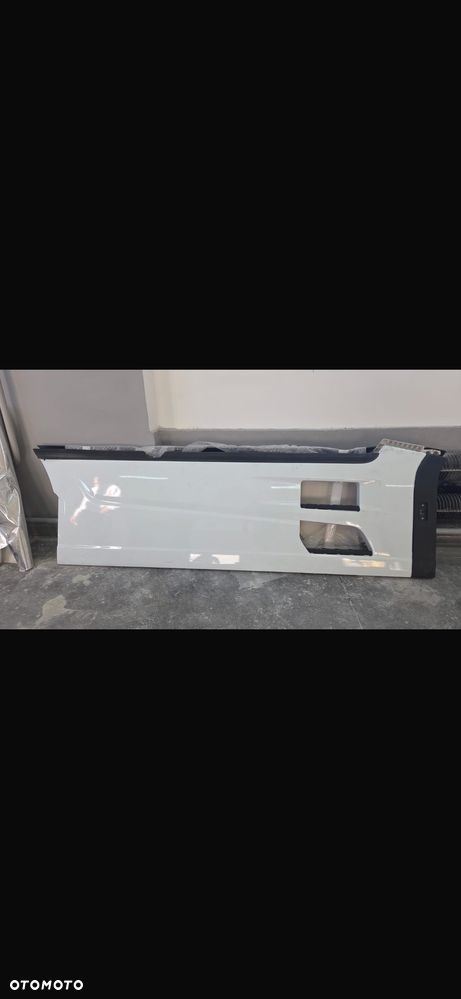 Zabudowa międzyosiowa osłona zbiornika spoiler Ford jc46e101d57 - 1