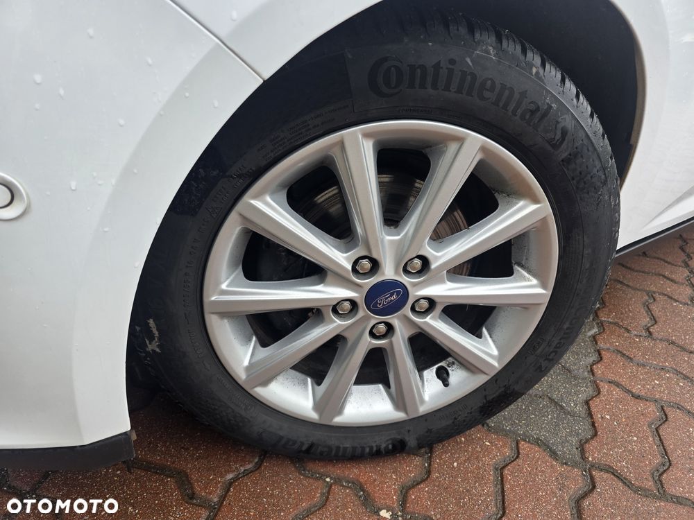Ford Focus 1.0 EcoBoost STart-Stopp-System TITANIUM DESIGN - 16