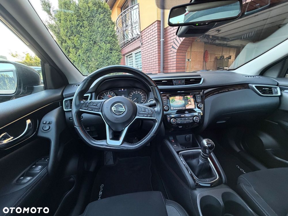 Nissan Qashqai 1.3 DIG-T N-Connecta EU6d - 21