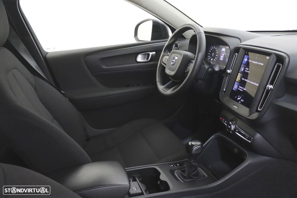 Volvo XC 40 1.5 T2 Core - 5