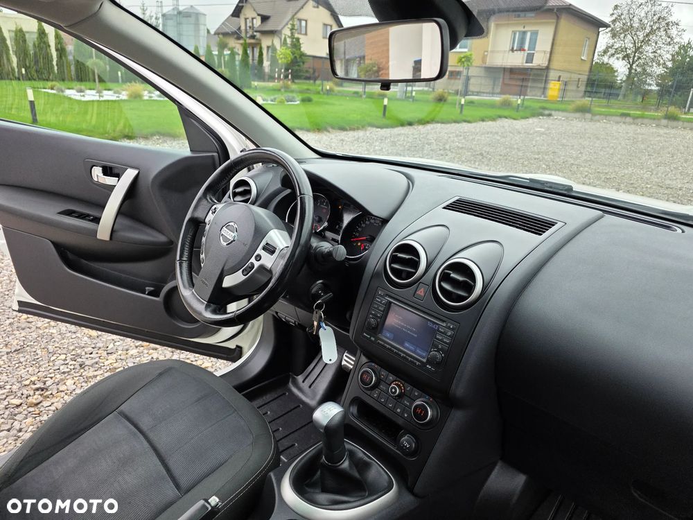 Nissan Qashqai 1.6 I-Way - 12