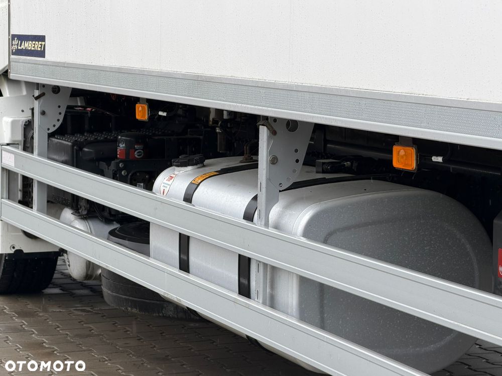 Renault T 430 / CHŁODNIA / 22 EUROPALETY / 8.8 M DŁUGOŚCI / SYPIALKA / AUTOMAT / EURO 6 / THERMO KING / 2018 ROK - 15