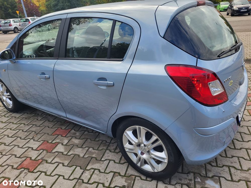 Opel Corsa 1.2 16V Cosmo EasyTronic - 5