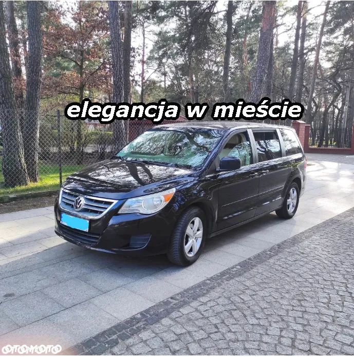 Volkswagen Routan - 23