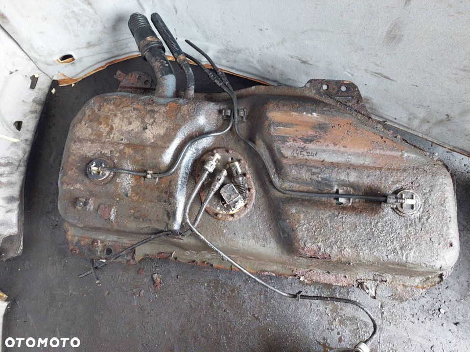 BAK ZBIORNIK PALIWA + POMPKA FIAT SIENA I 1.2 8V - 1