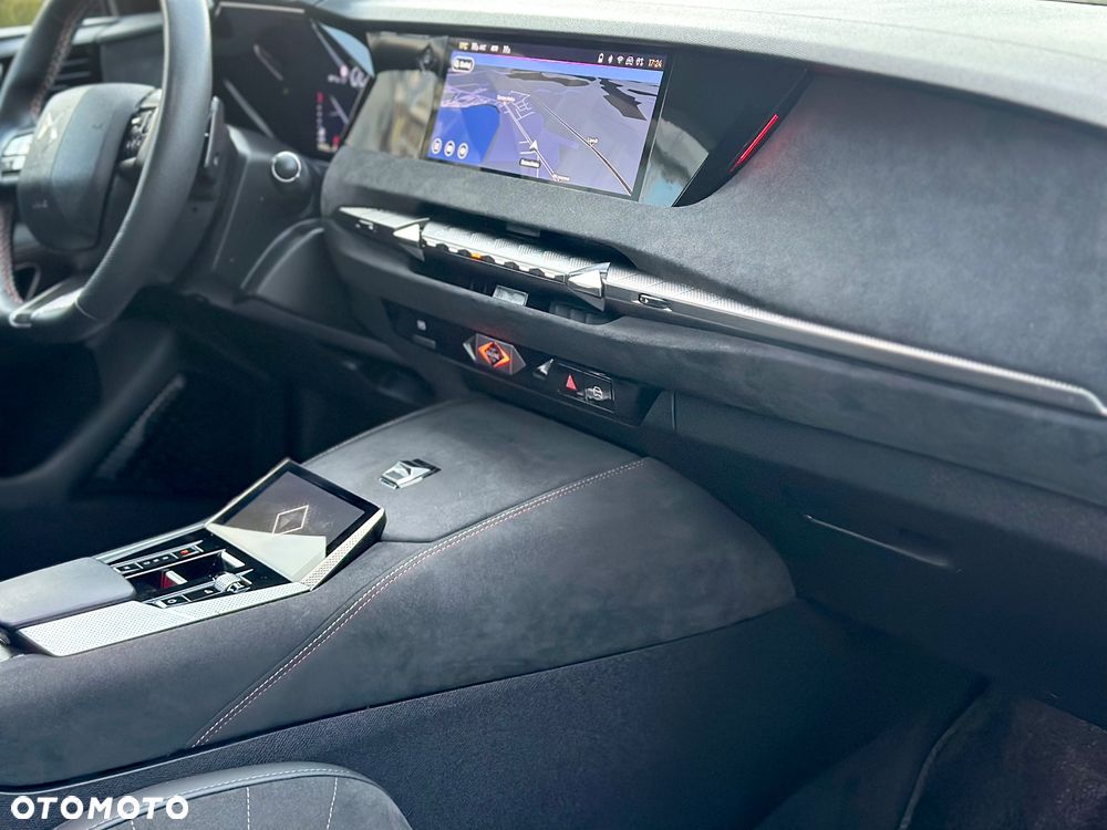 DS Automobiles DS 4 1.5 BlueHDi Performance Line + - 29