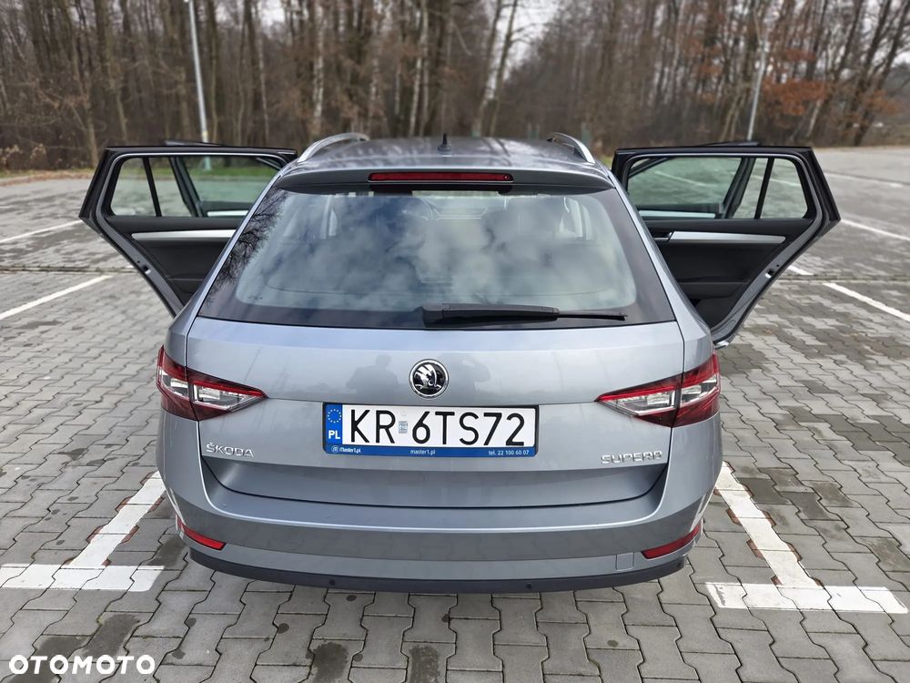Skoda Superb 1.8 TSI Ambition - 10