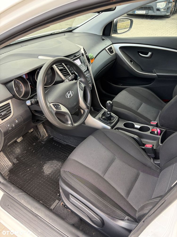 Hyundai i30 1.6 CRDi BlueDrive Classic - 15