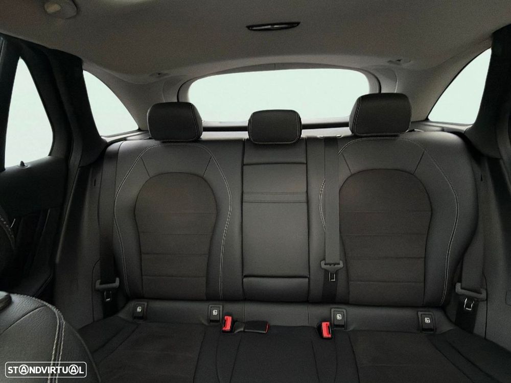 Mercedes-Benz GLC 250 d AMG Line 4-Matic - 13