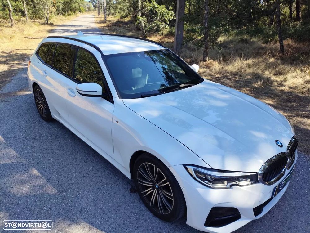 BMW 318 d Pack Desportivo M Auto - 11
