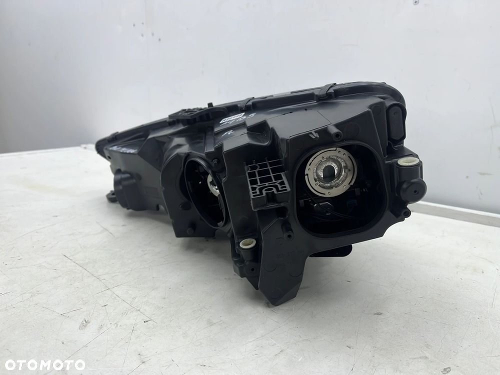 Lampa reflektor Audi A4 B9 8w 15-19r. PRAWA przednia XENON KSENON + LED oryginalna EUROPA prawy przó - 8