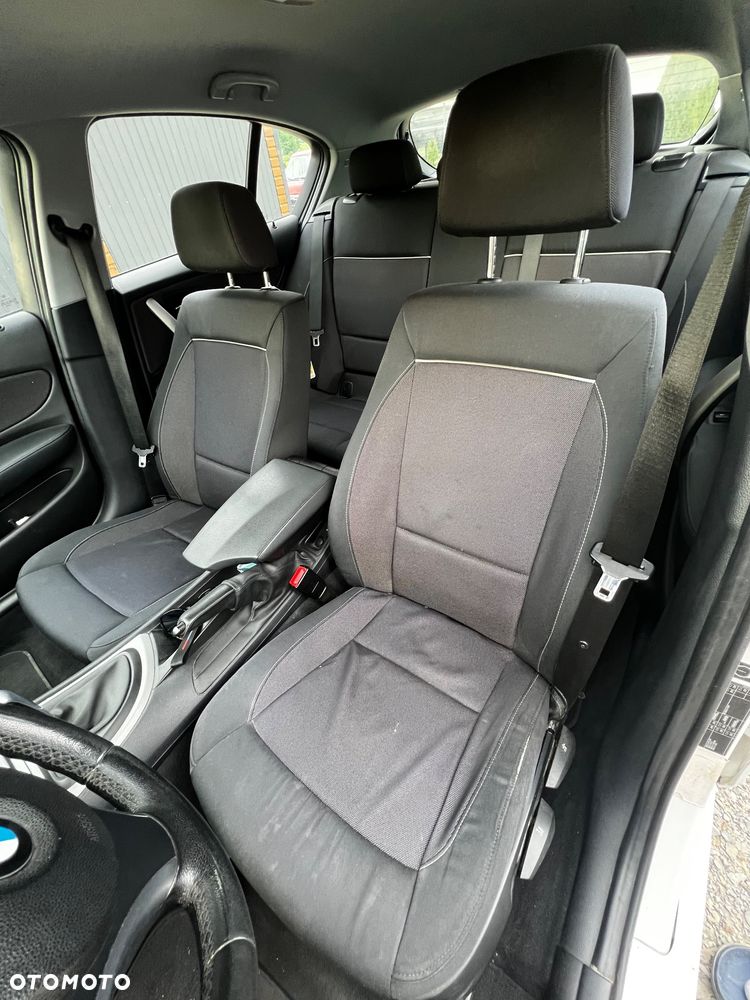 BMW Seria 1 - 15