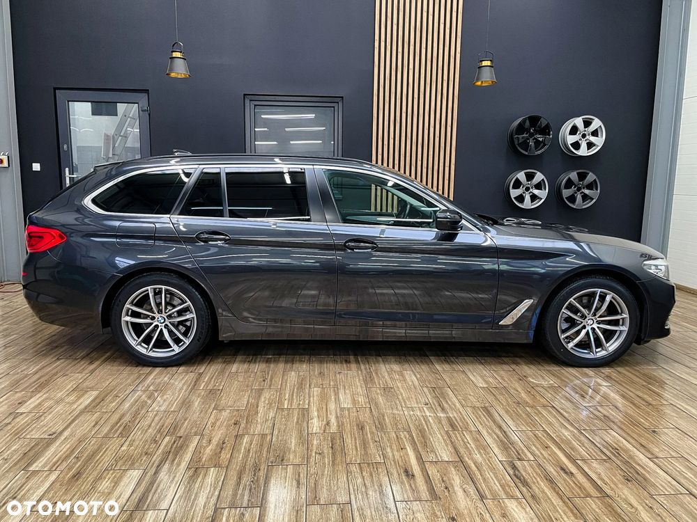 BMW Seria 5 520d - 7
