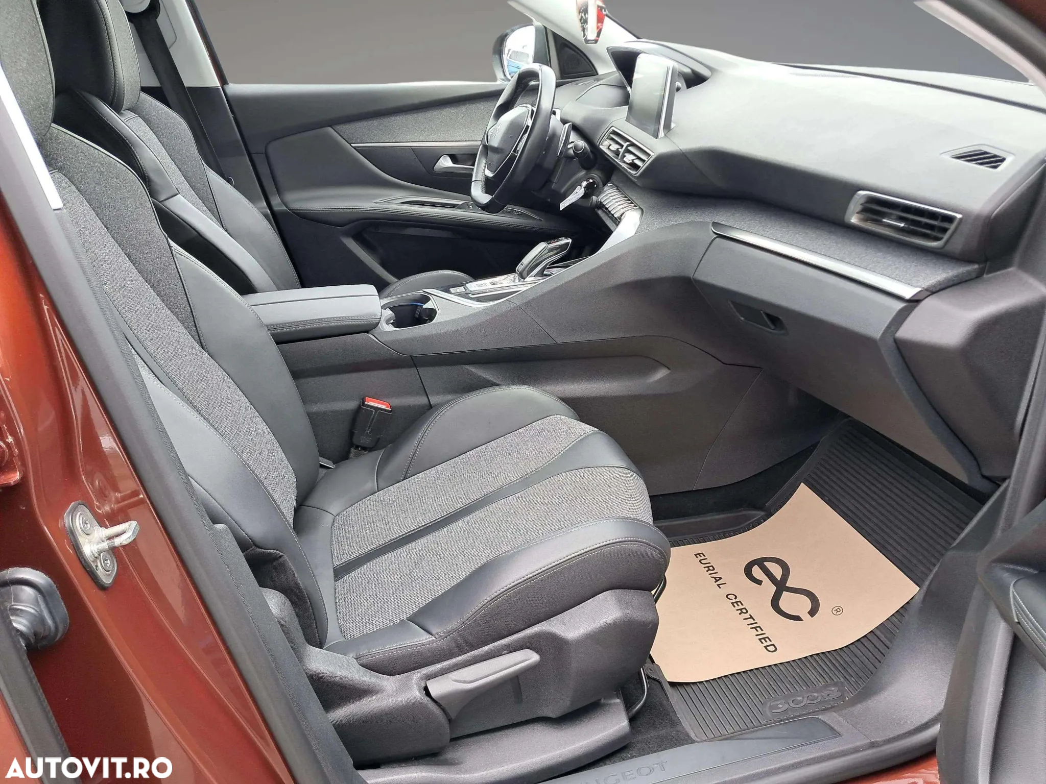 Peugeot 3008 1.6 PureTech Turbo S&S EAT8 Active - 6