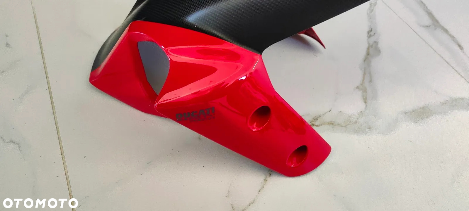 Ducati Multistrada 1200 Błotnik przód OwiewkaPikes Peak Carbon - 3