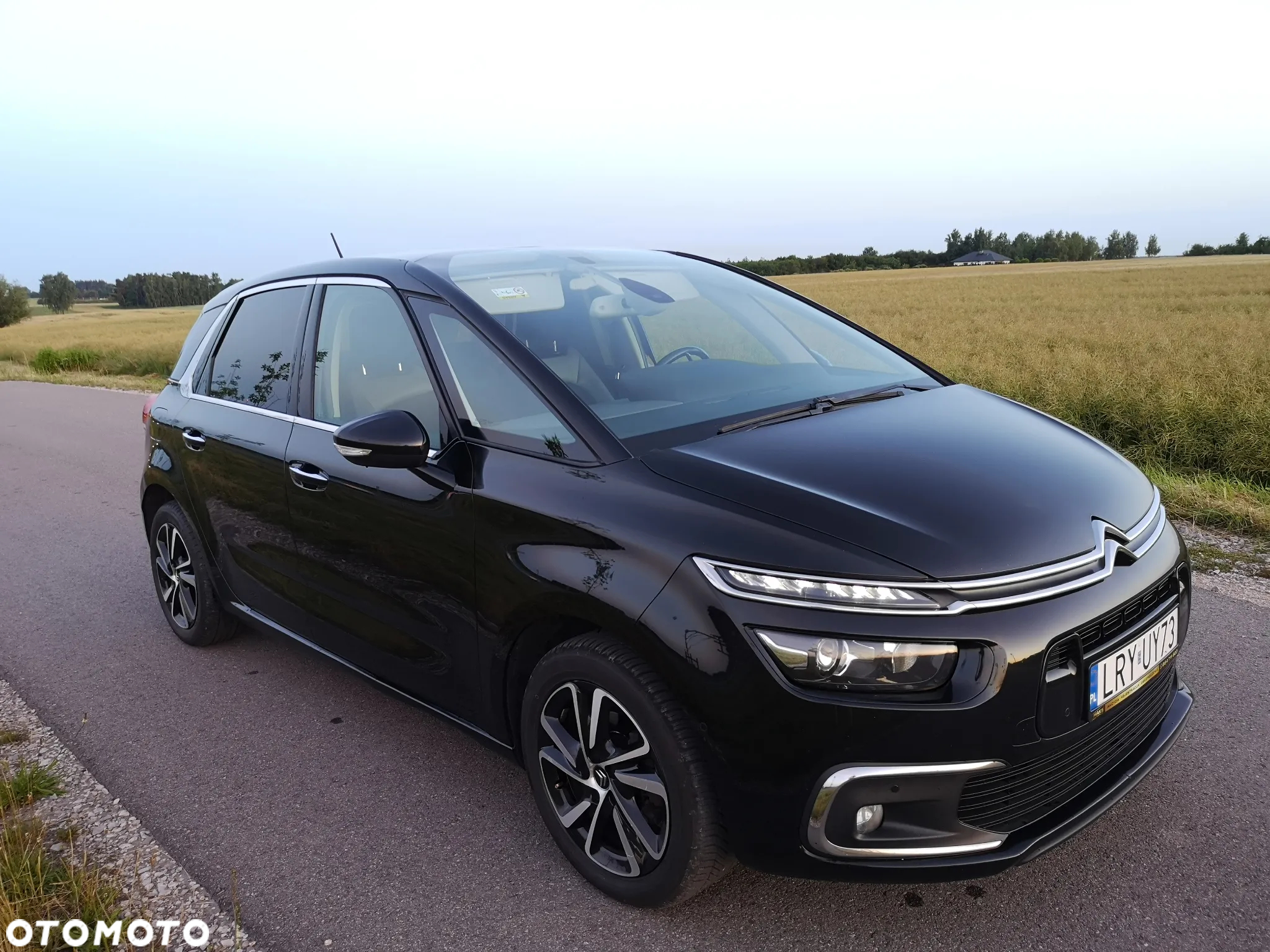 Citroën C4 Picasso BlueHDi 120 EAT6 SHINE - 32