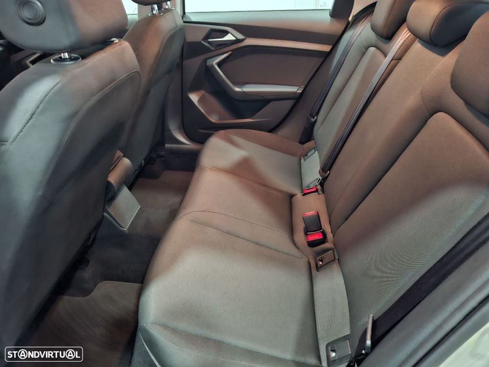 Audi A1 Sportback 25 TFSI Advanced - 14