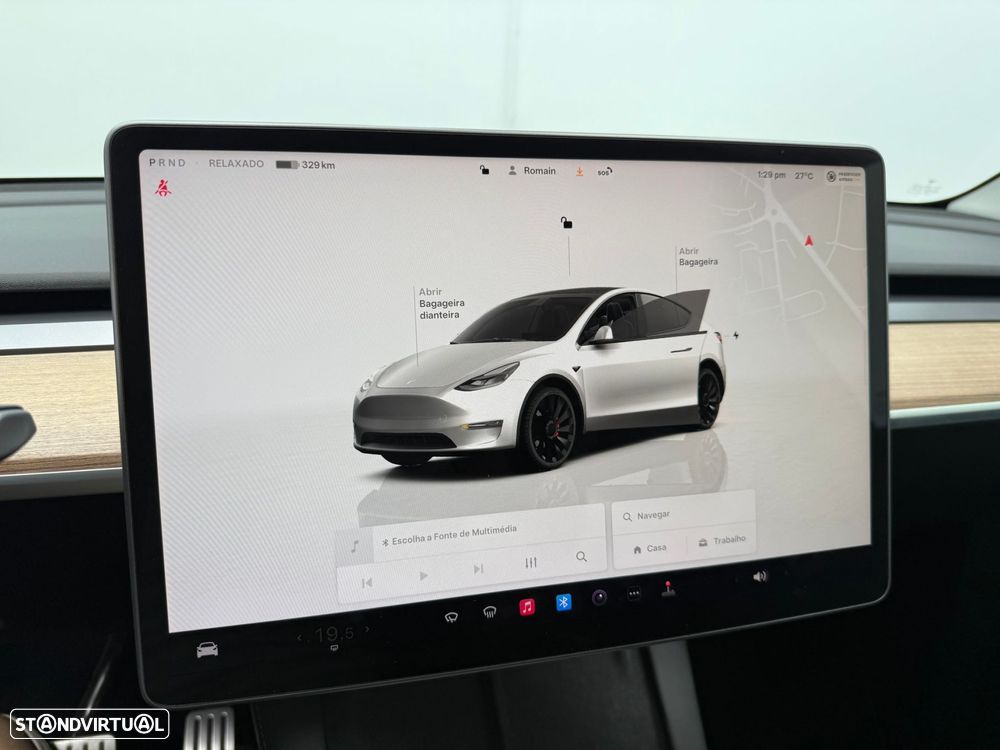 Tesla Model Y Performance Dual Motor AWD - 12