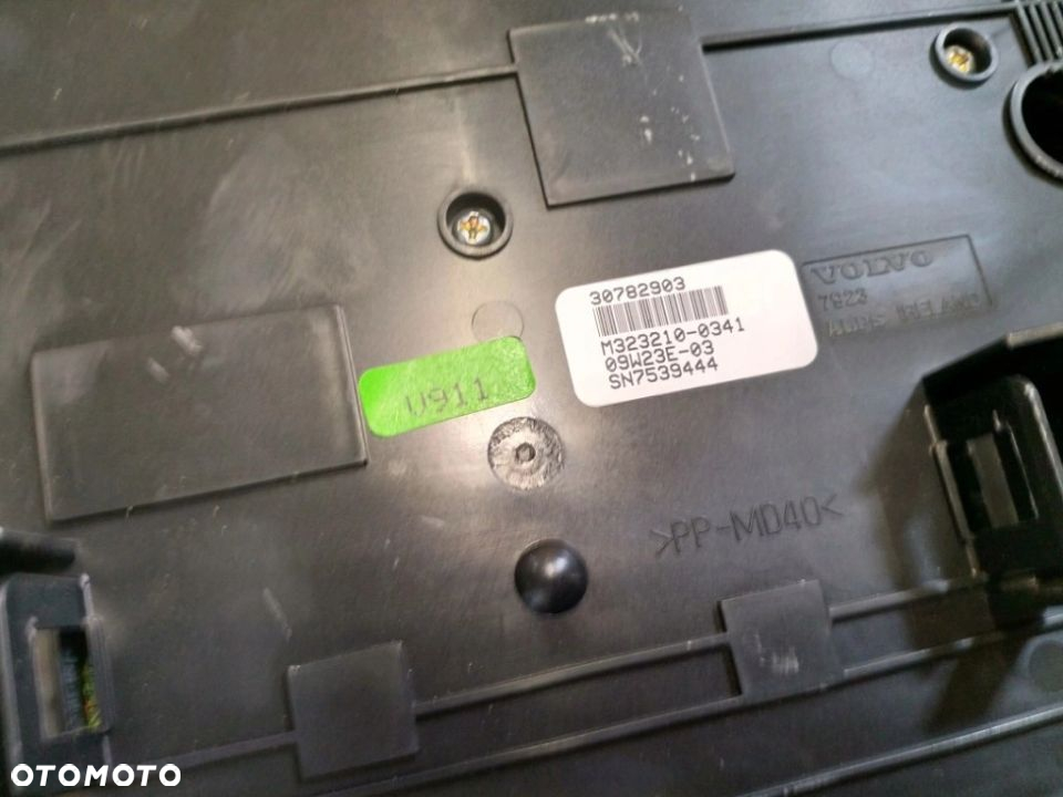 RADIO NAWIGACJA PANEL KLimy volvo v70 iii 09' kpl - 7