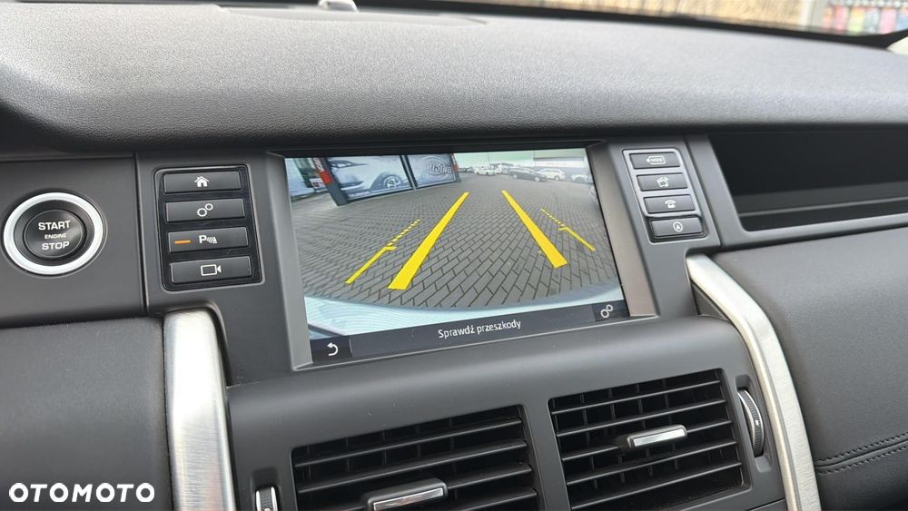 Land Rover Discovery Sport 2.0 TD4 HSE - 29