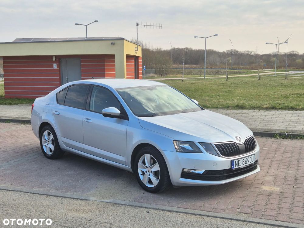 Skoda Octavia 1.6 TDI SCR Ambition - 11