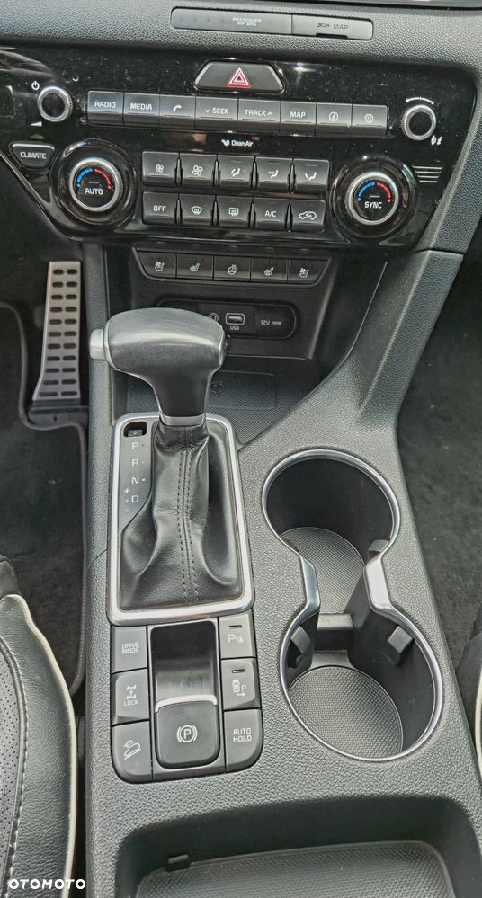 Kia Sportage 1.6 T-GDI AWD DCT GT LINE - 6