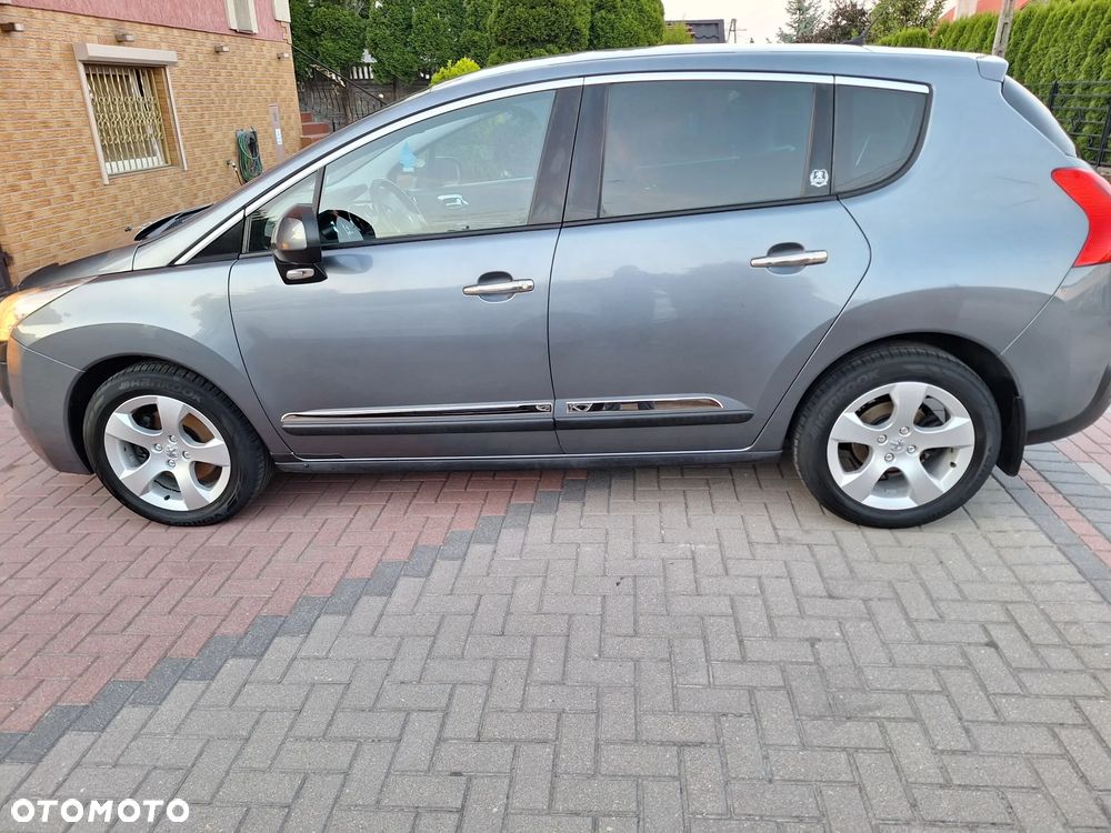 Peugeot 3008 2.0 HDi Allure - 10