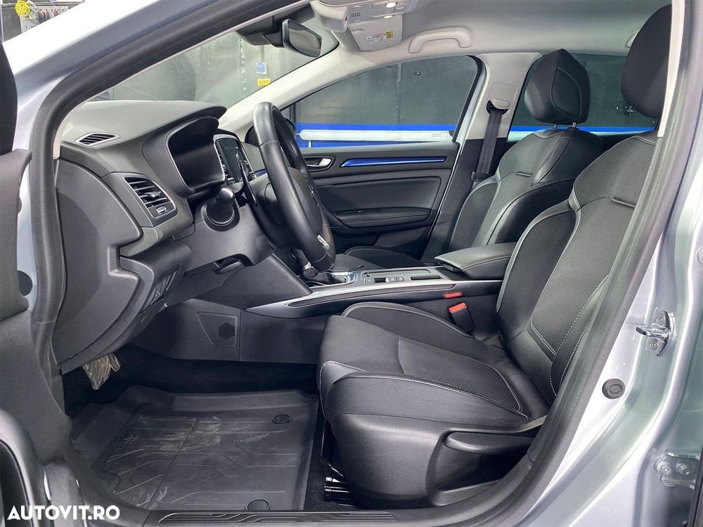 Renault Megane Grandtour TCe 140 GPF EDC TECHNO - 14