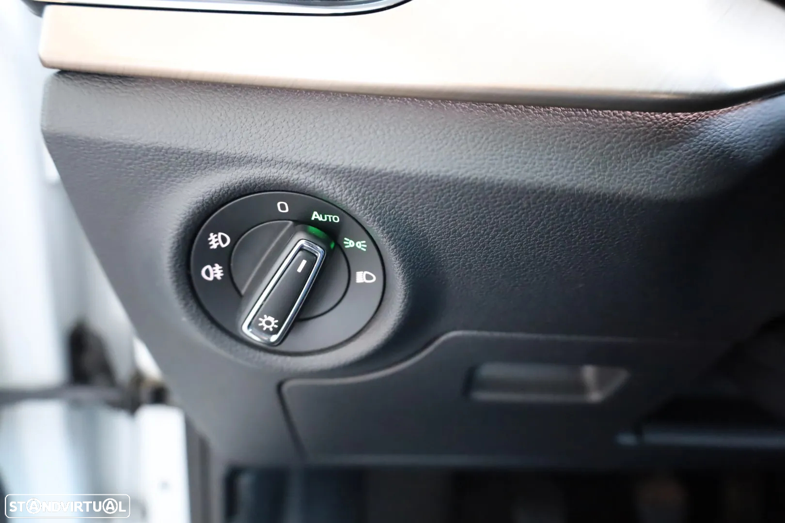 Skoda Kamiq 1.0 TSI Ambition - 33
