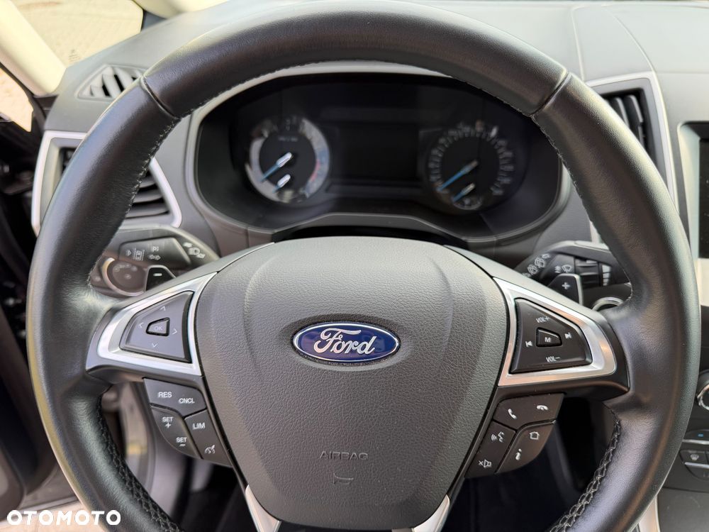 Ford S-Max 2.0 EcoBlue Titanium - 15