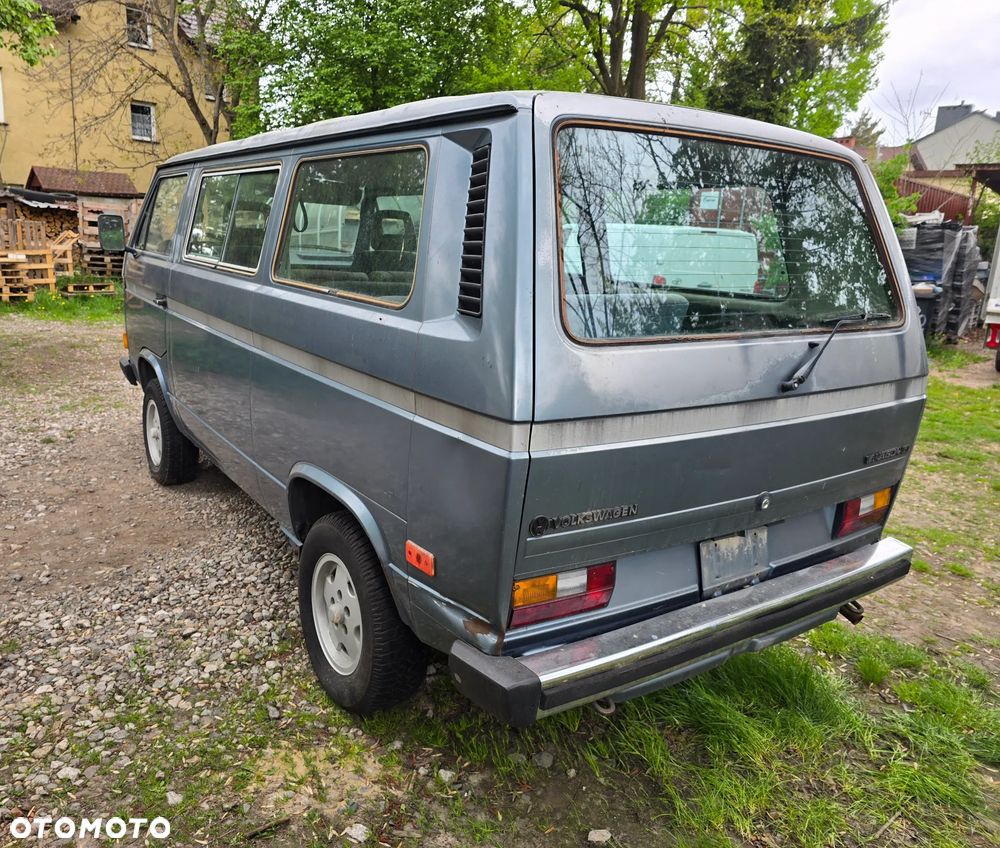 Volkswagen Transporter - 3