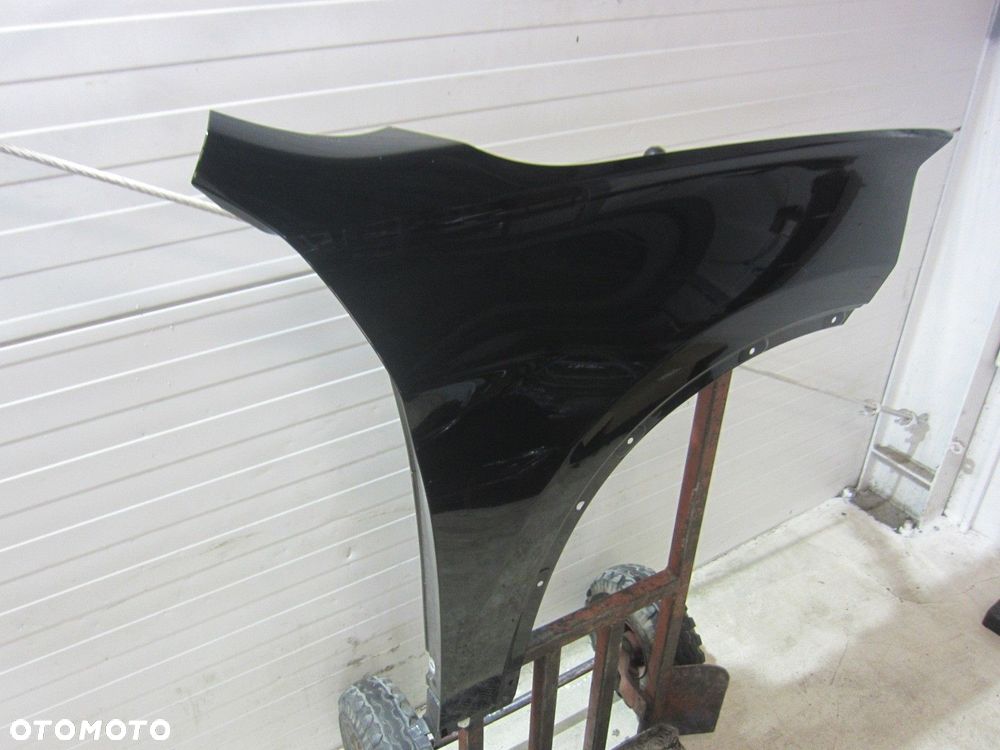 BMW X1 F48 668 SHWARZ 2 BŁOTNIK PRAWY PRZEDNI PRAWY PRZÓD 7427300 CZARNY - 2