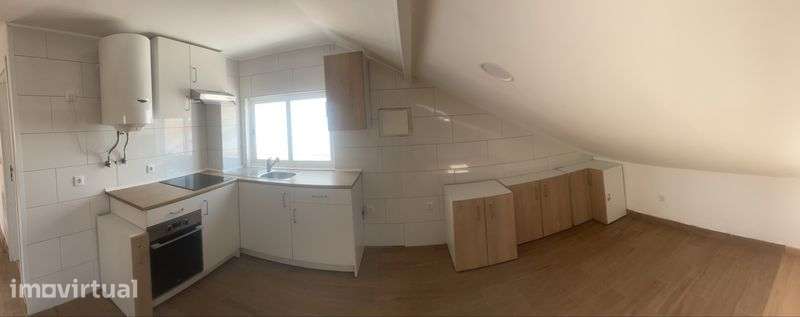 Loft a estrear com 70mt em open space - Grande imagem: 3/8