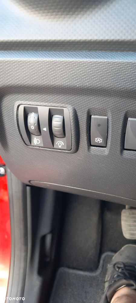 Renault Captur ENERGY dCi 110 Start&Stop Elysee - 19