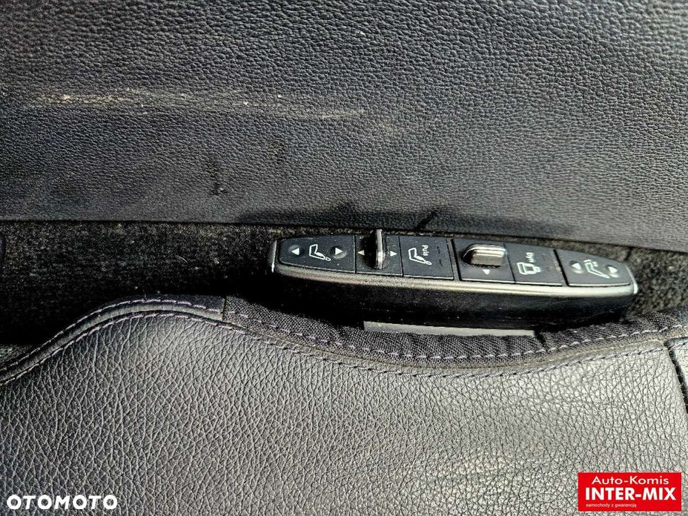 Mercedes-Benz Klasa E - 30