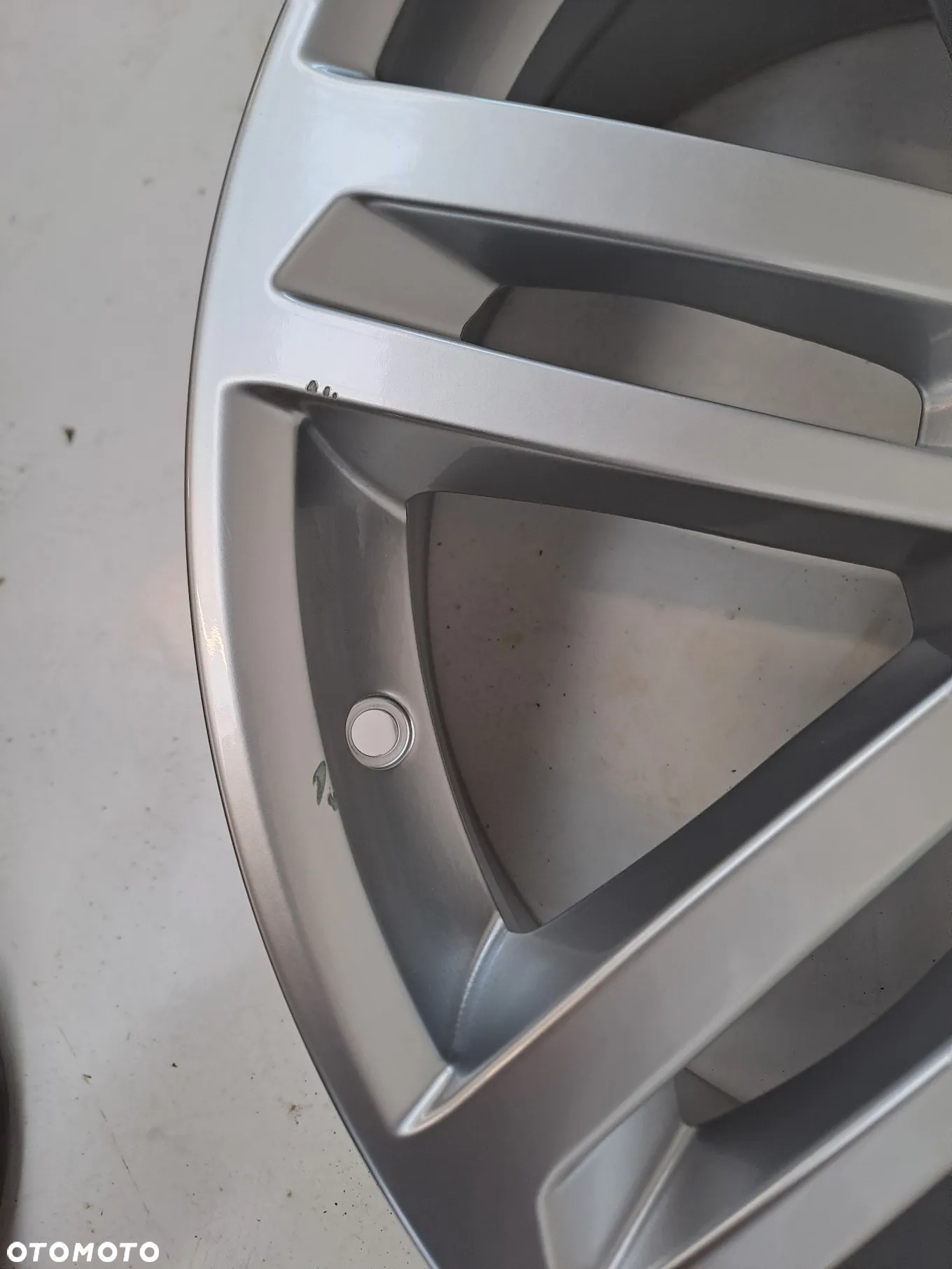 FELGI 5x112 8Jx20 CALI ET25 4G0601025AS AUDI RS6 A6 C7 C8 A4 B8 B9 Q5 VW SEAT SKODA Komplet - 8