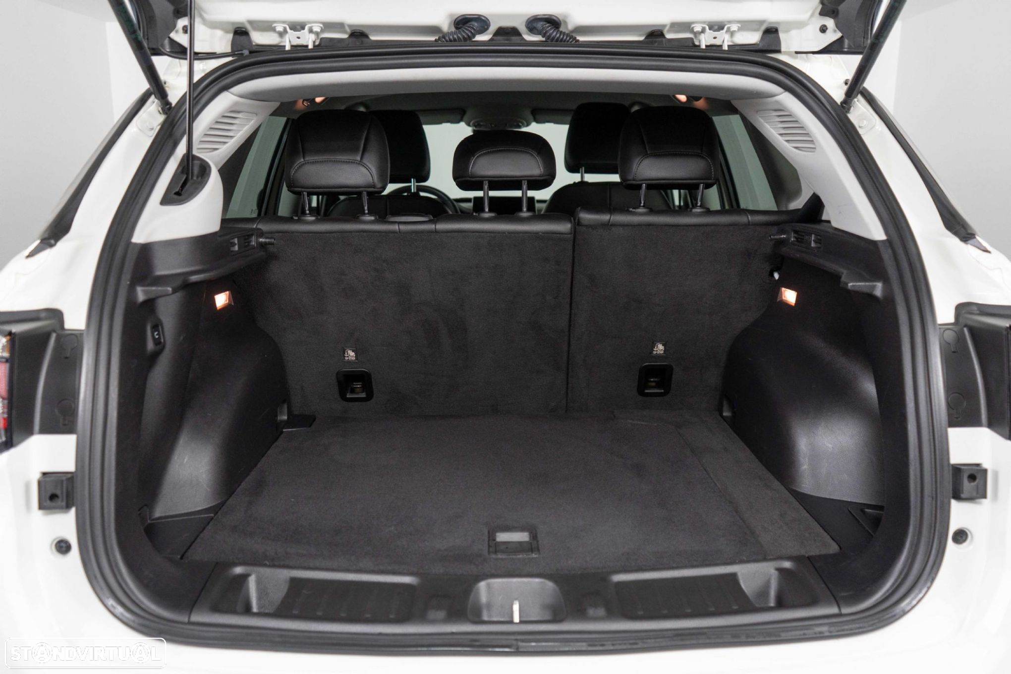 Jeep Compass 1.3 TG 4Xe Limited - 13