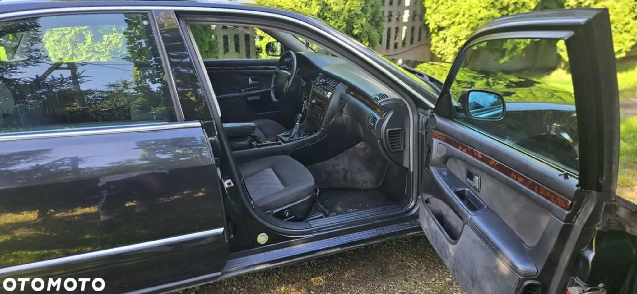 Audi A8 2.8 - 4