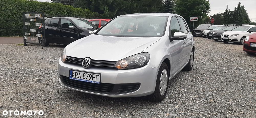 Volkswagen Golf - 24