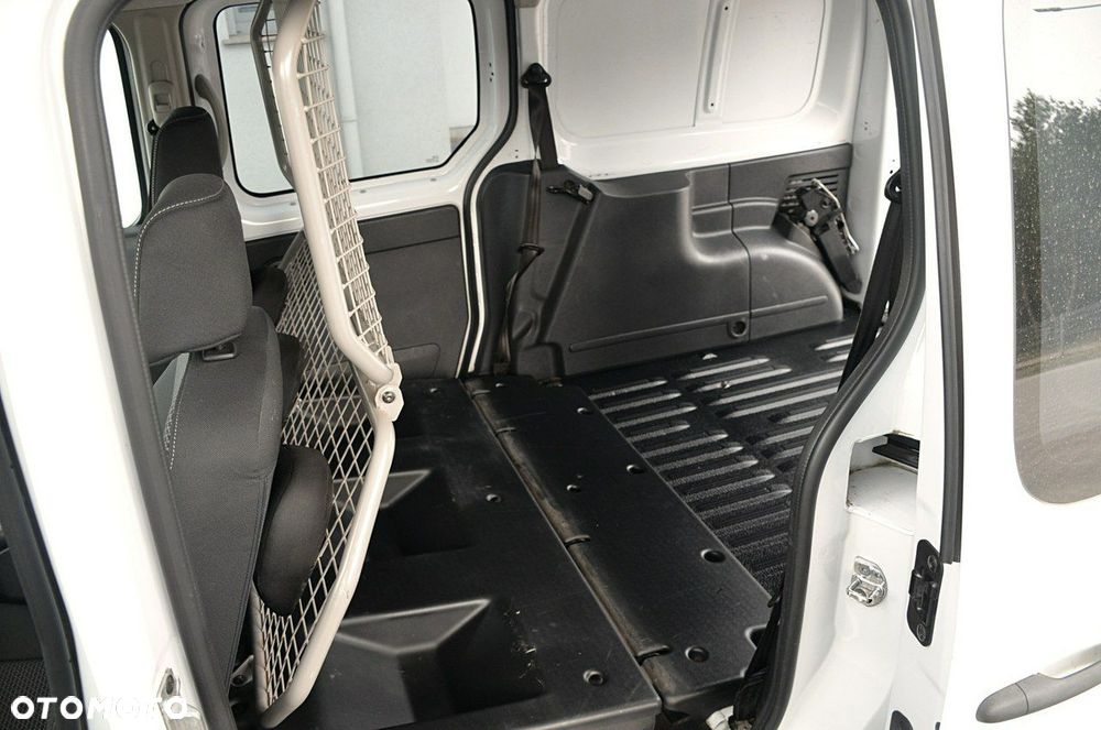 Mercedes-Benz Citan - 19