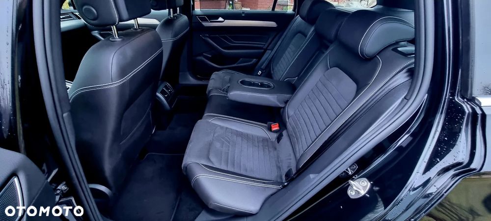 Volkswagen Passat 1.5 TSI EVO Elegance DSG - 18