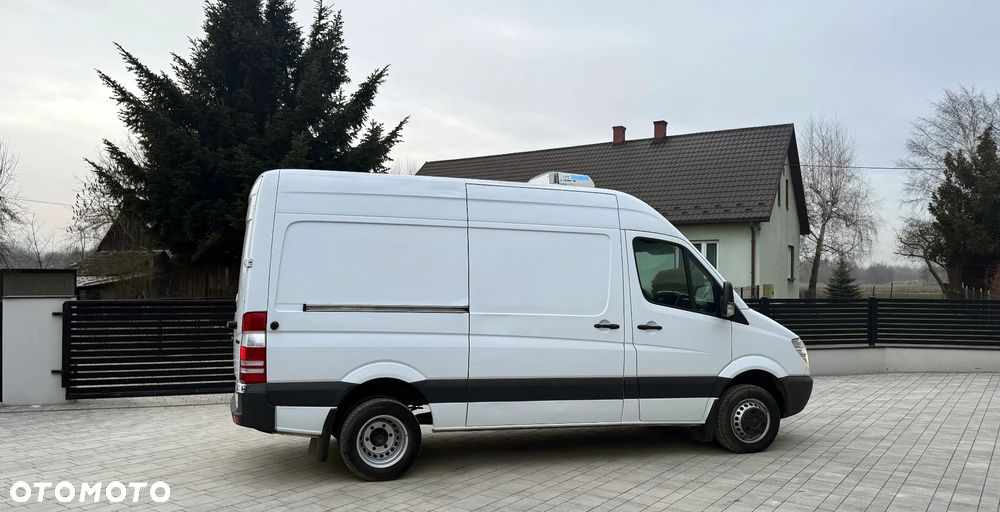 Mercedes-Benz SPRINTER  3.0 V6 519 CHŁODNIA - 4
