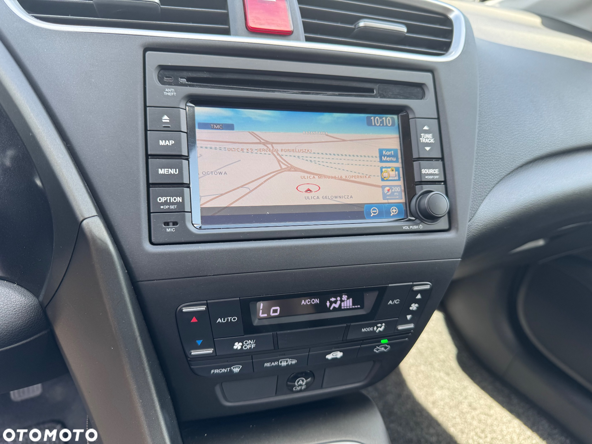 Honda Civic 1.8 Comfort - 33